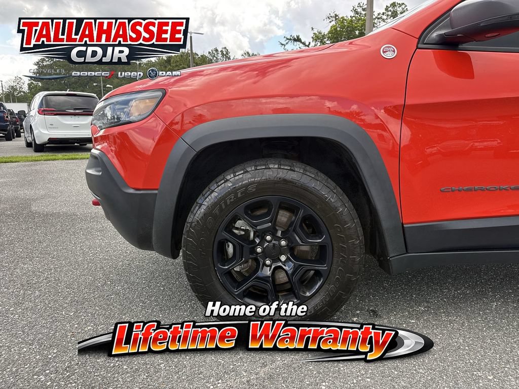 Used 2021 Jeep Cherokee Trailhawk w/ Sun, Sound & Nav Group AWD/4WD image 13