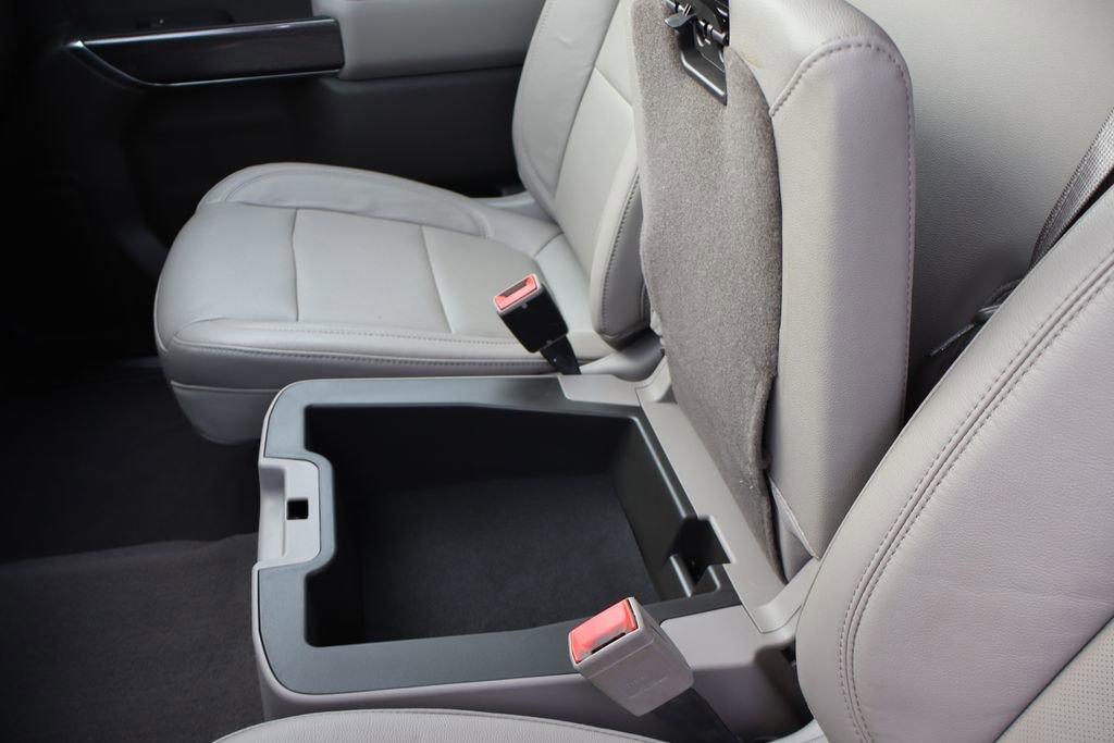 Used 2019 Chevrolet Silverado 1500 LTZ image 28