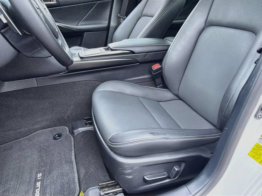 Used 2024 Lexus IS 300 w/ Comfort Package RWD image 38