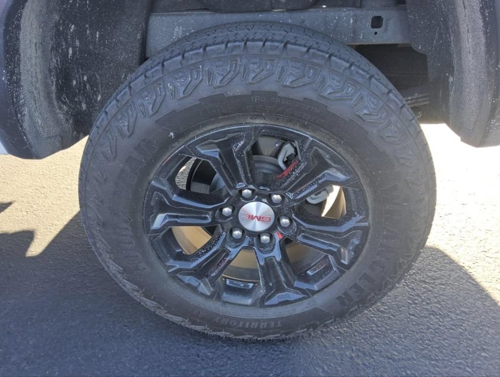 Used 2023 GMC Canyon Elevation AWD/4WD image 4