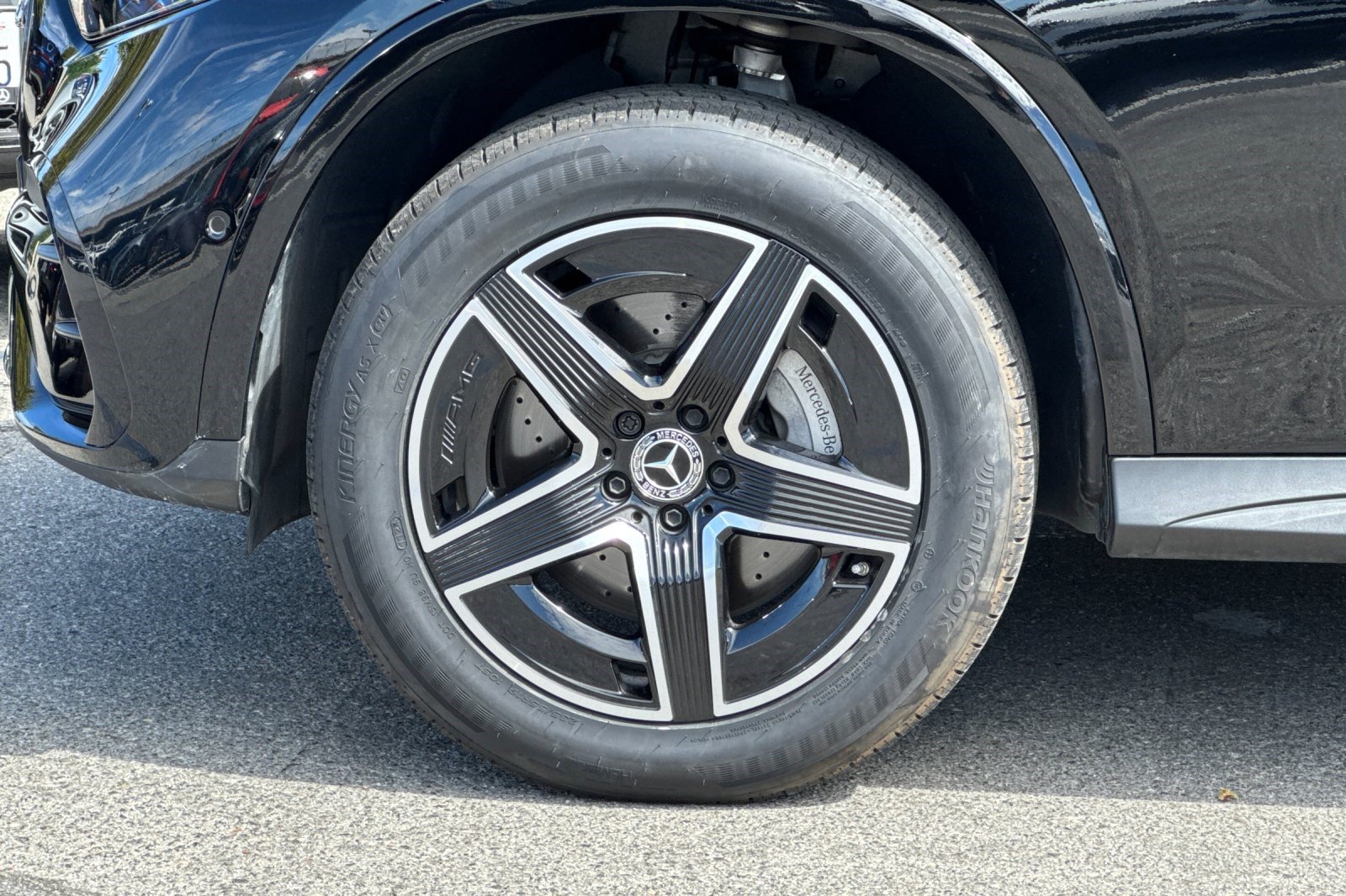Certified 2024 Mercedes-Benz GLC 300 image 13