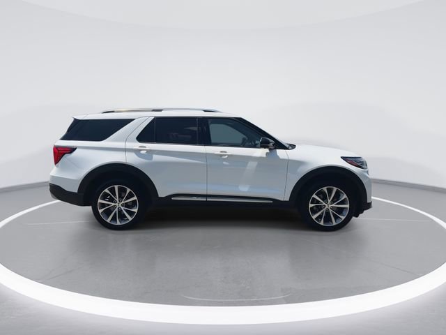 Used 2025 Ford Explorer Platinum w/ Ultimate Package AWD/4WD image 9