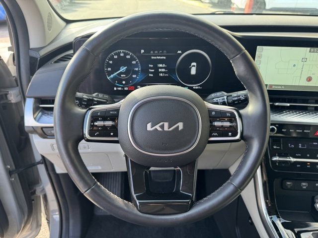 Certified 2024 Kia Carnival SX Prestige image 30