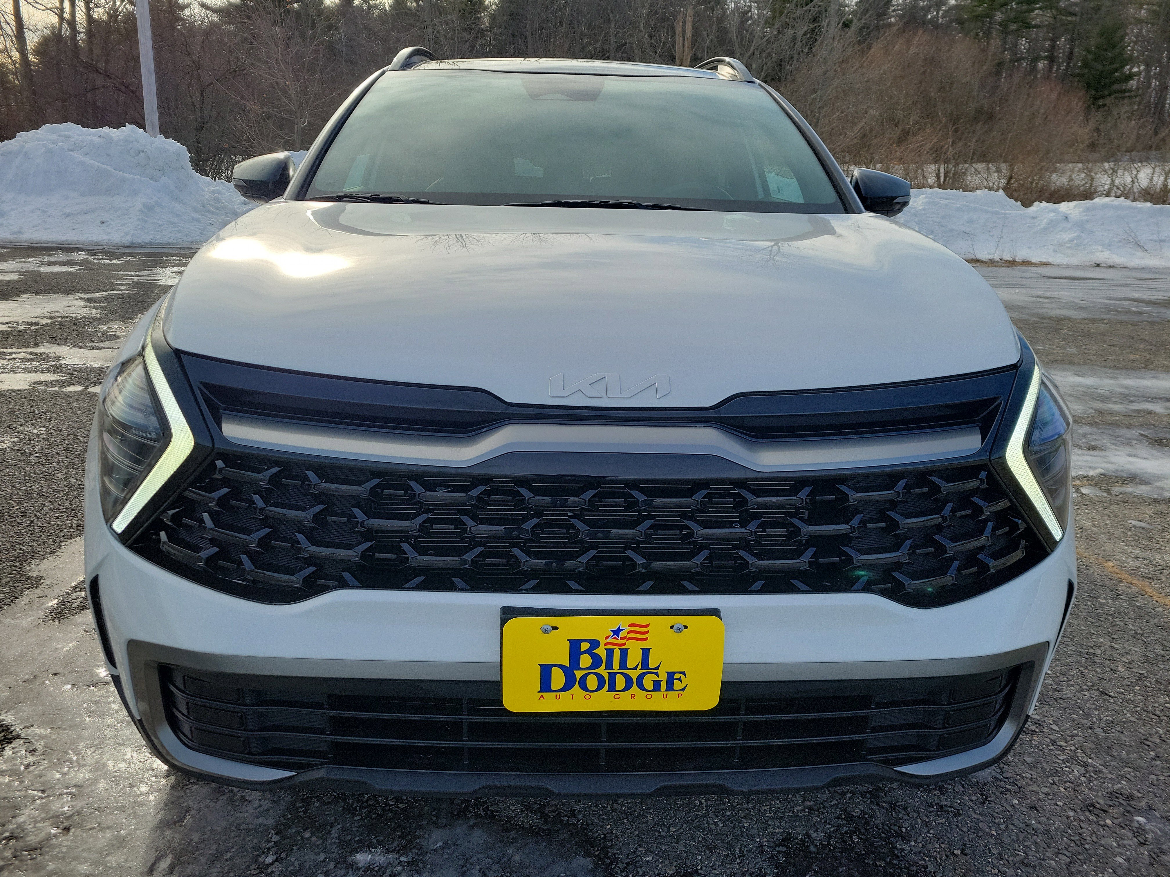 Used 2024 Kia Sportage X-Line w/ X-Line Premium Package image 2