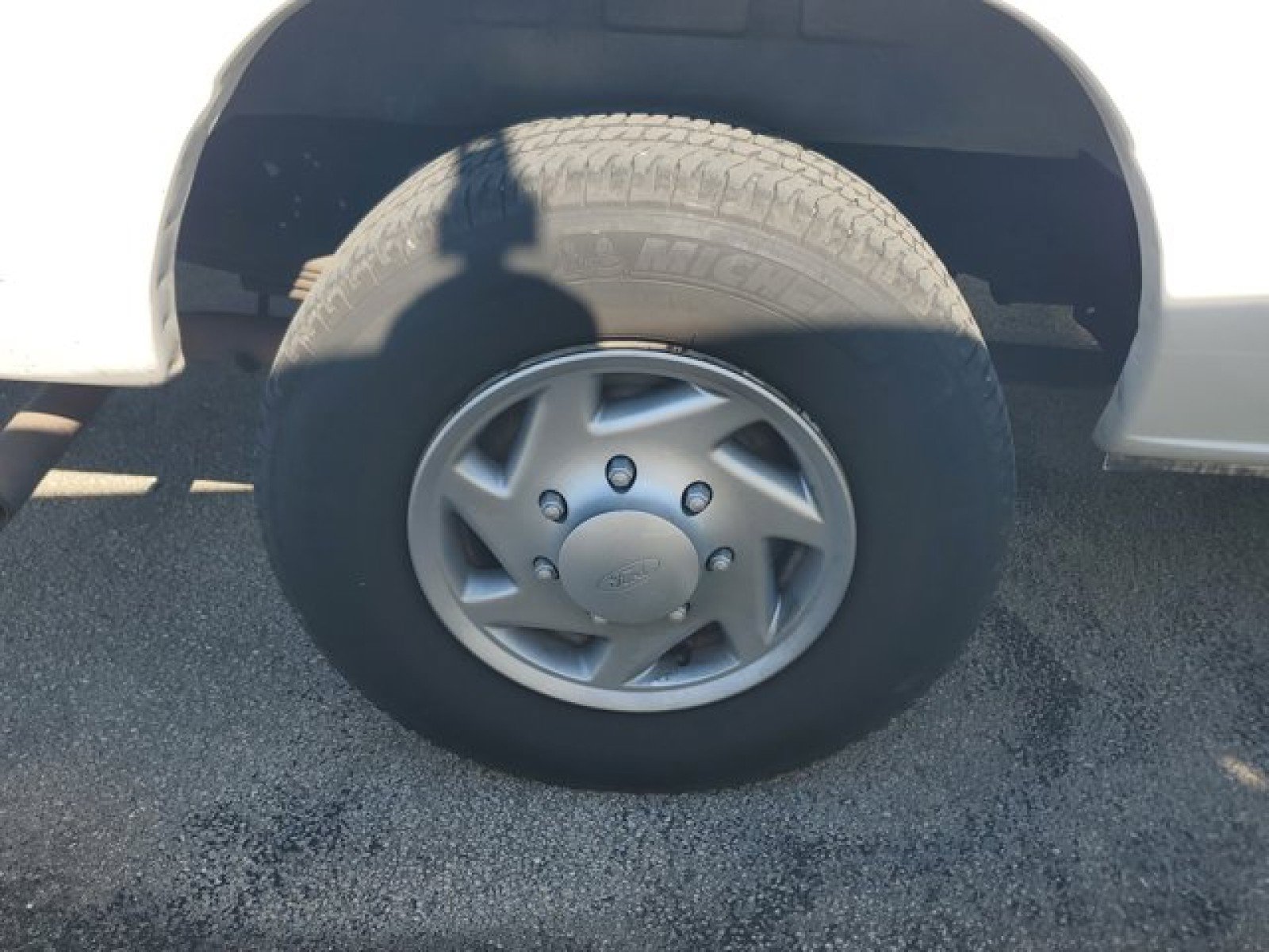 Used 2012 Ford E-250 and Econoline 250 Extended w/ PWR Group image 8