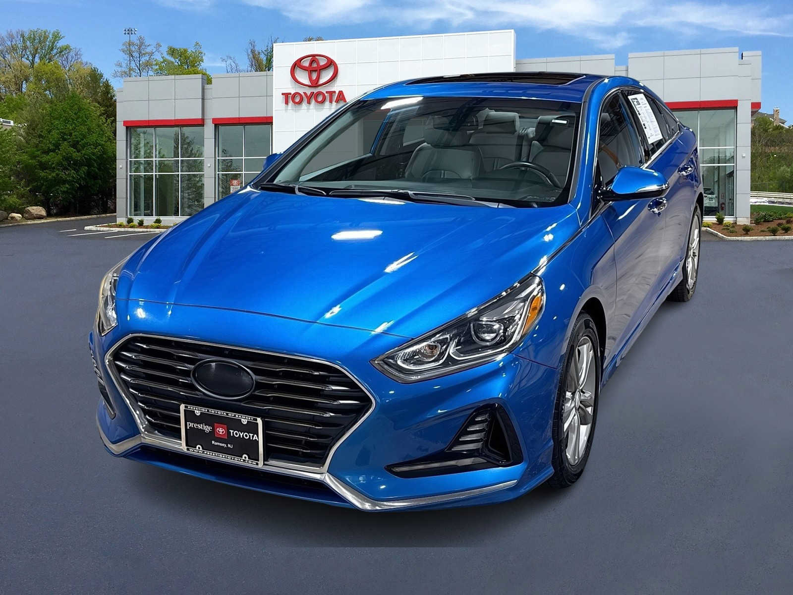 Used 2018 Hyundai Sonata Limited w/ Cargo Package