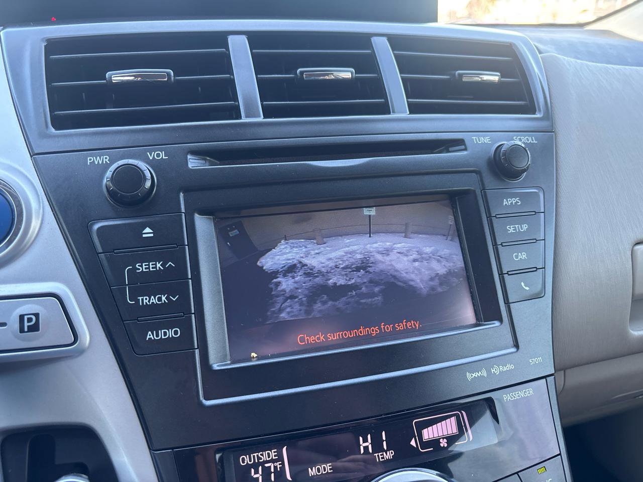 Used 2013 Toyota Prius V Three image 19