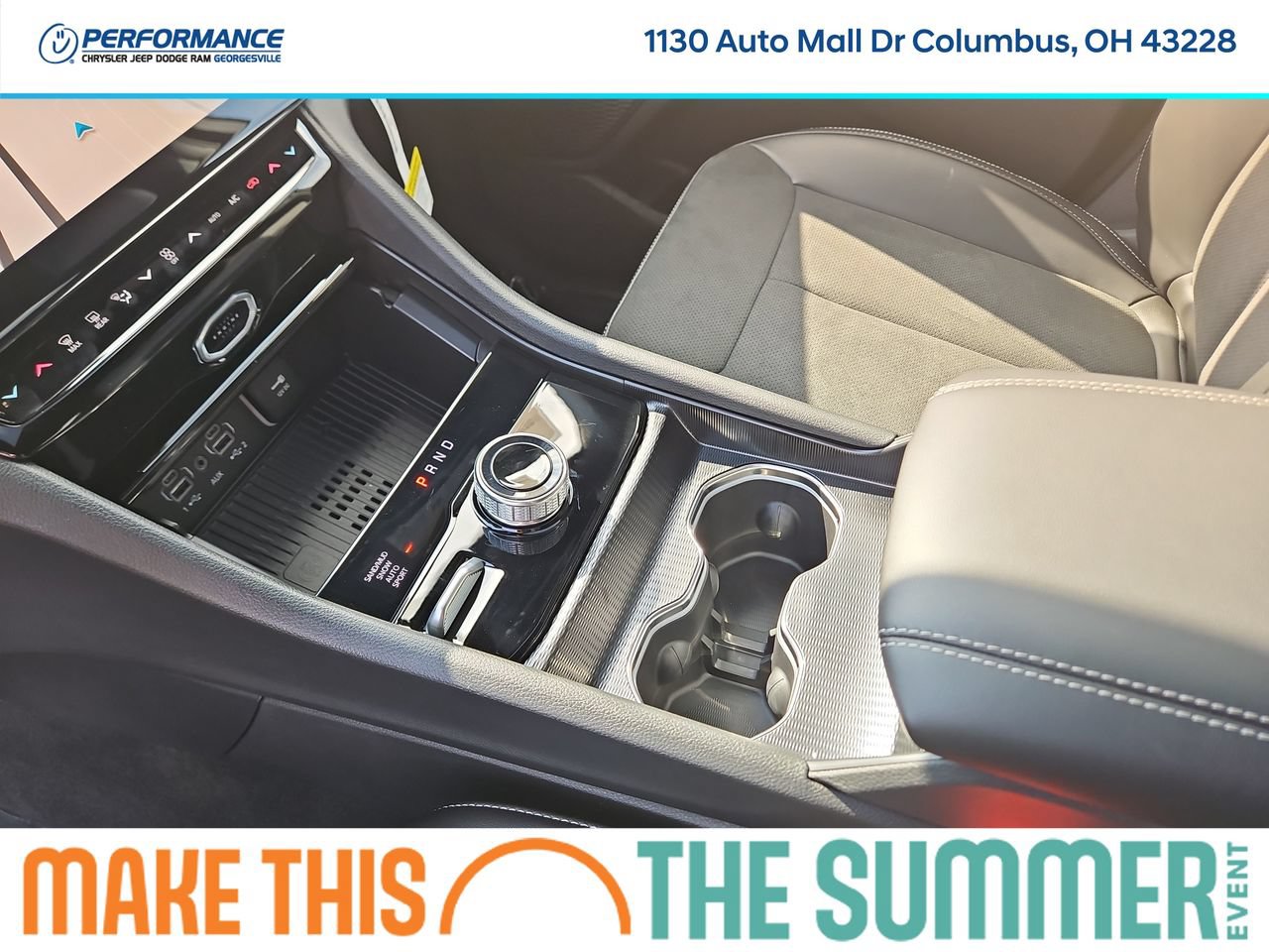 New 2026 Jeep Grand Cherokee Altitude AWD/4WD image 31