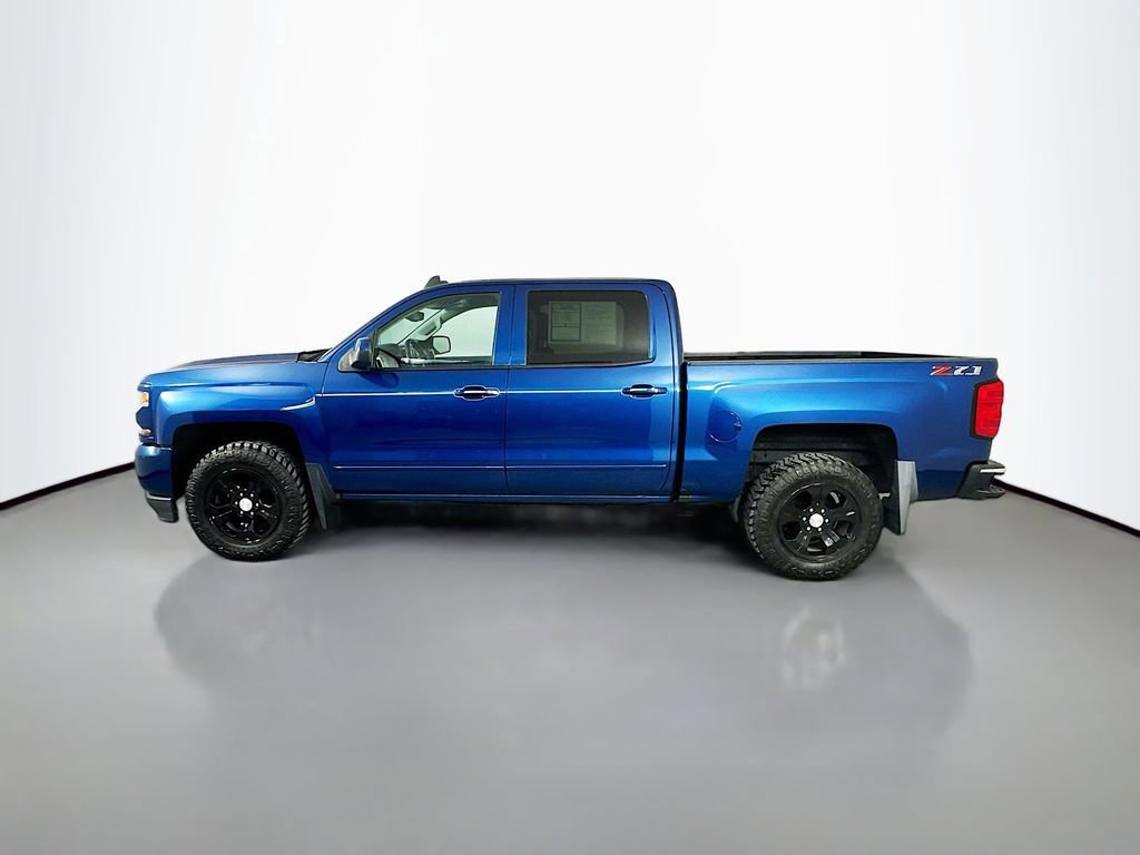 Used 2018 Chevrolet Silverado 1500 LT w/ All Star Edition AWD/4WD image 4