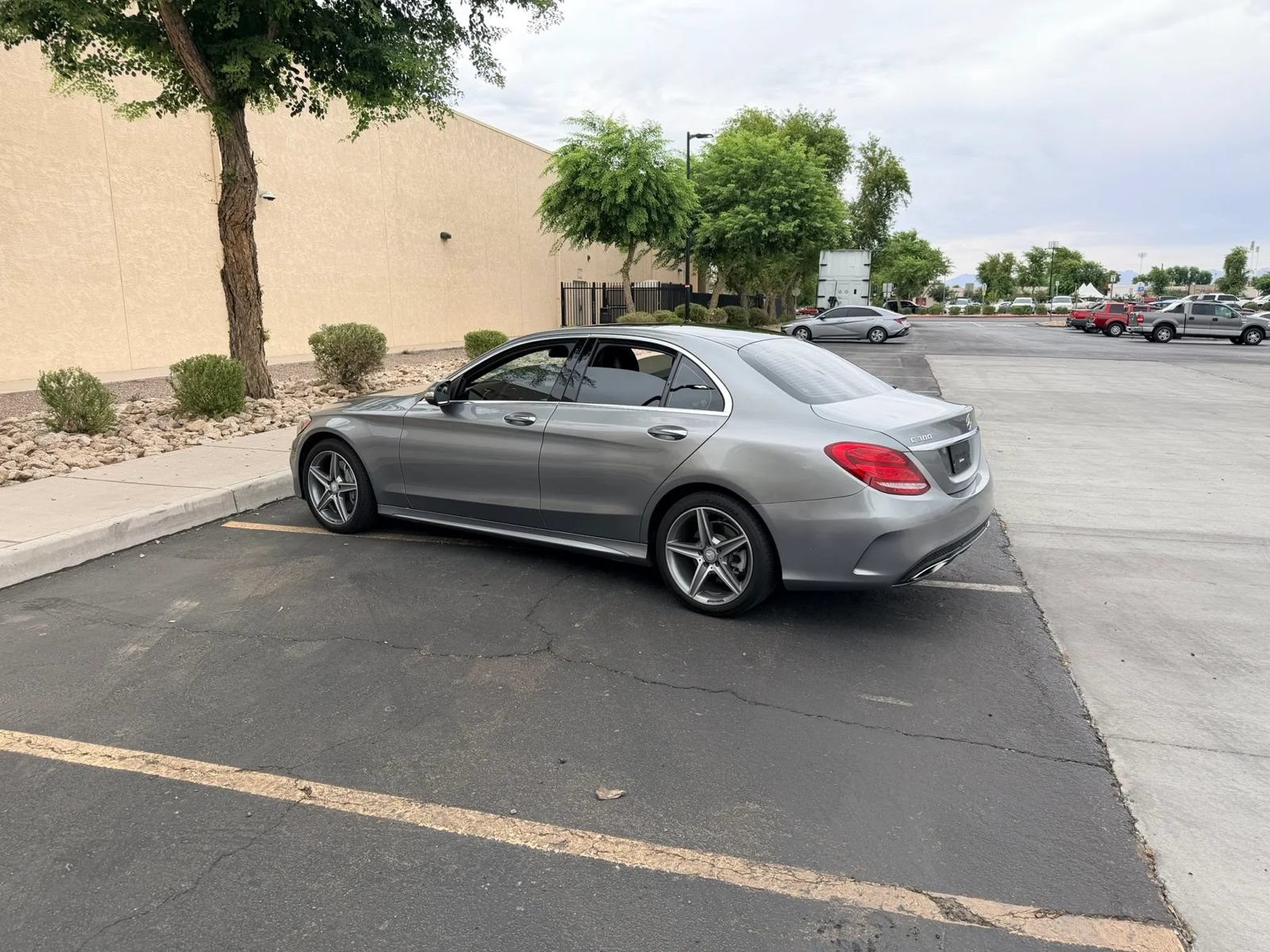 Used 2015 Mercedes-Benz C 300 4MATIC Sedan image 15