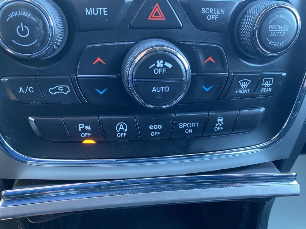 Used 2018 Jeep Grand Cherokee Altitude image 33