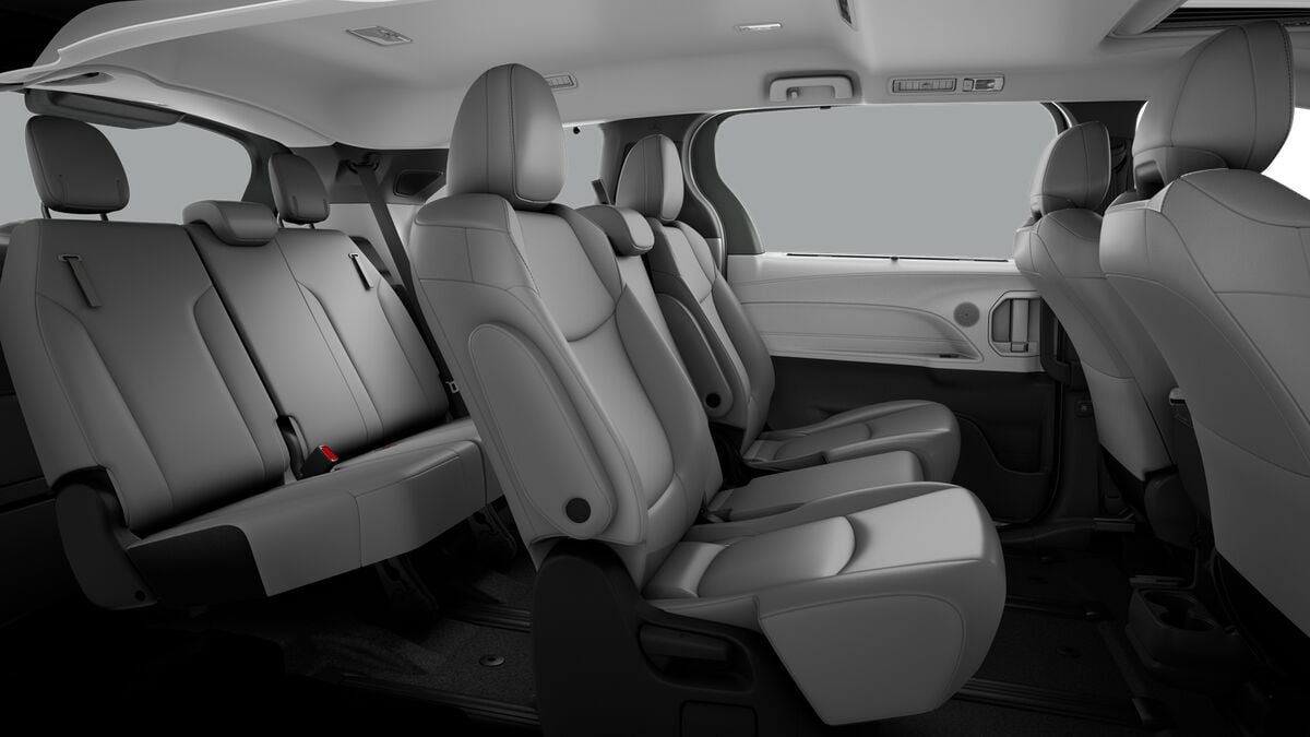 New 2026 Toyota Sienna XLE FWD image 21