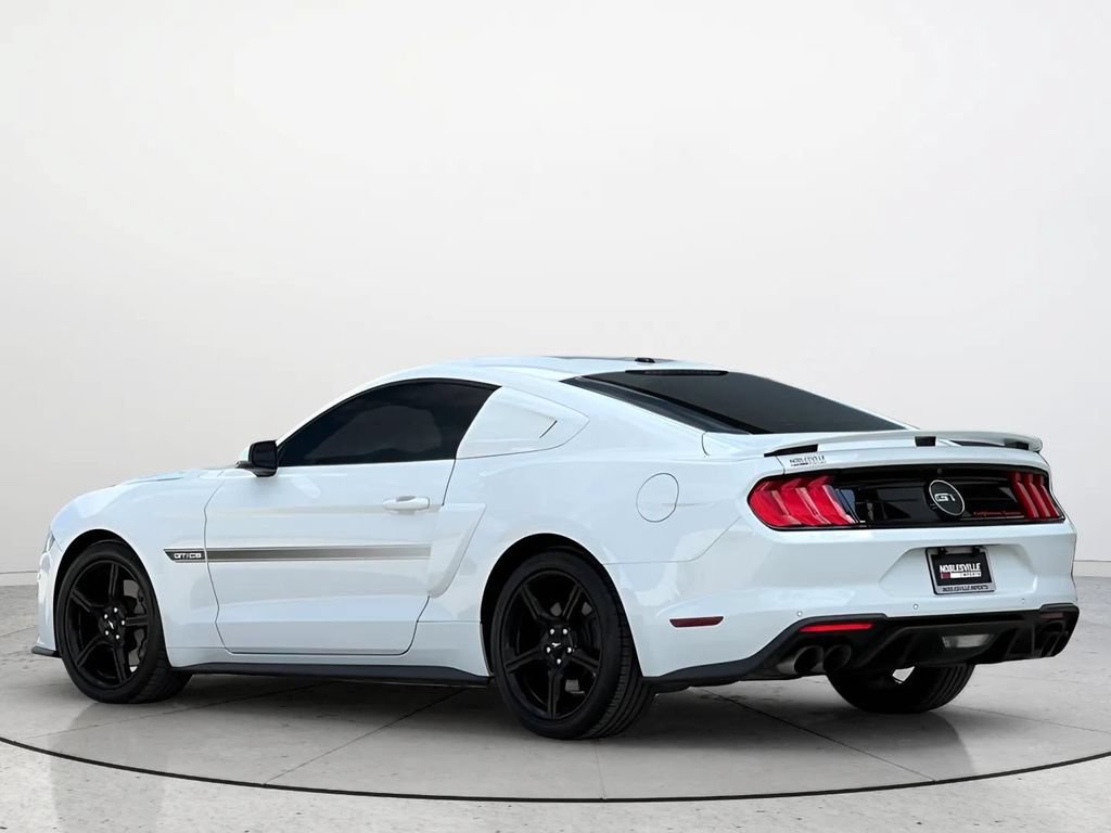 Used 2019 Ford Mustang GT Premium w/ Equipment Group 401A RWD image 3
