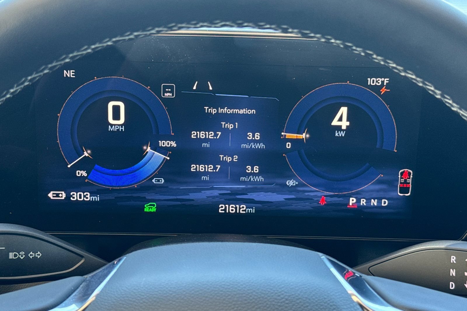Used 2024 Chevrolet Equinox EV LT FWD image 24
