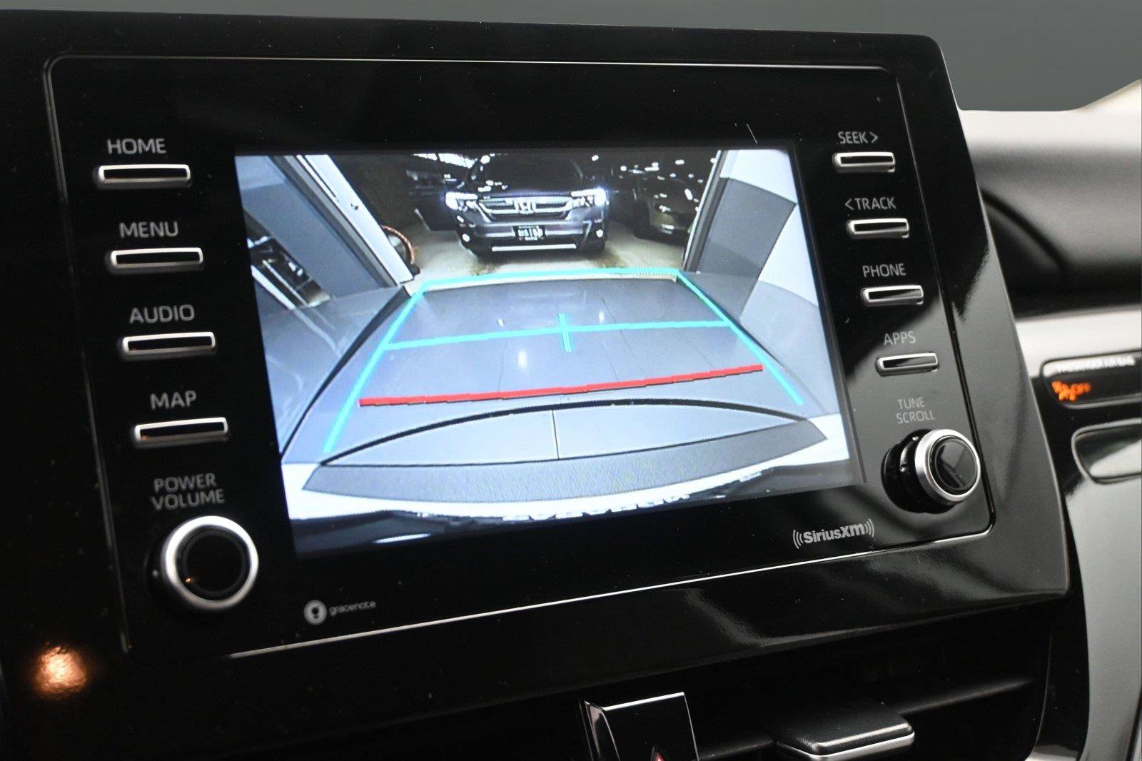 Used 2023 Toyota Camry SE FWD image 7
