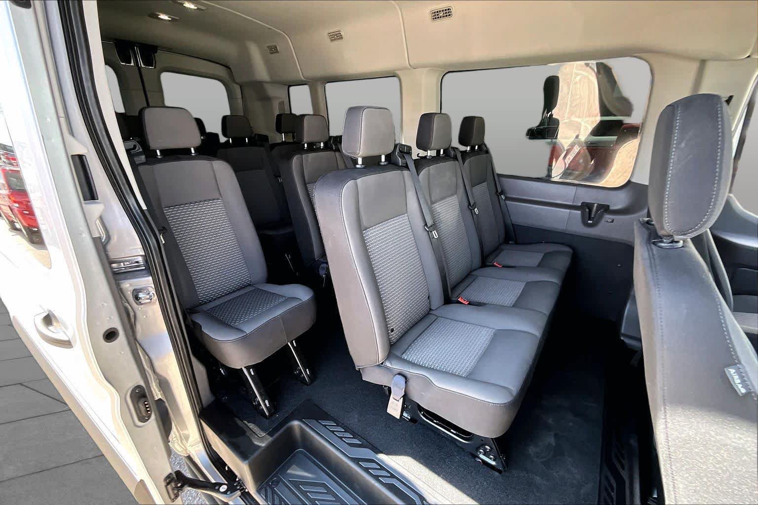 Used 2025 Ford Transit 350 XL RWD image 19