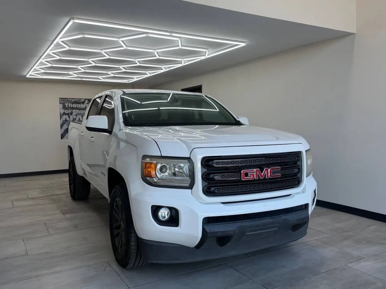 Used 2020 GMC Canyon SLE w/ Elevation Edition RWD image 4