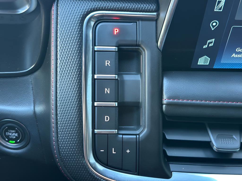 Used 2023 Chevrolet Suburban RST image 37