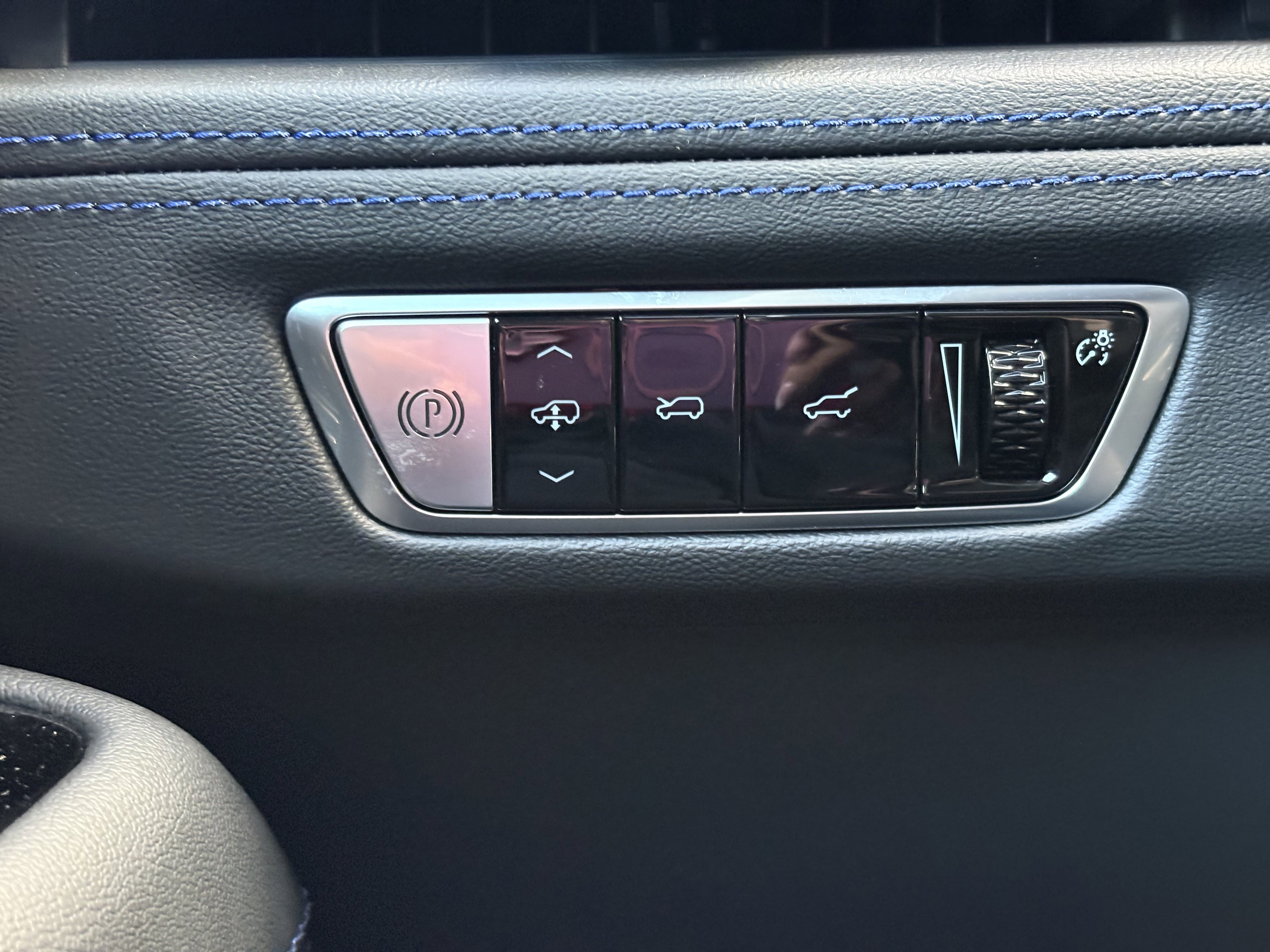 New 2026 Cadillac Escalade IQL Sport 1 image 34