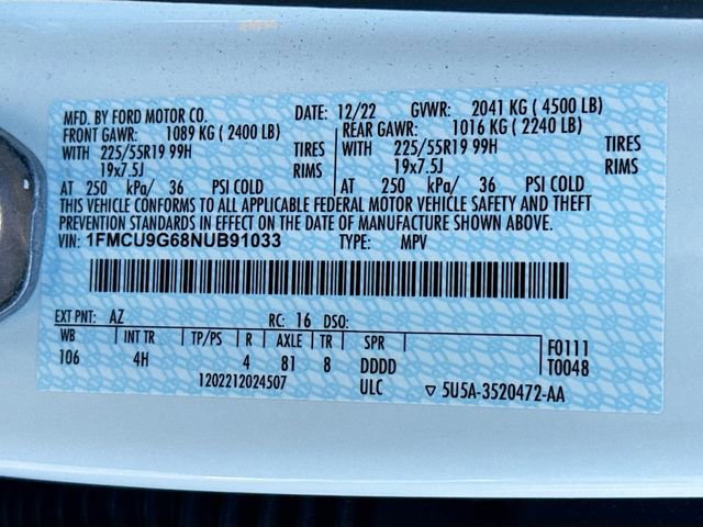 Used 2022 Ford Escape SE w/ SE Sport Appearance Package image 27