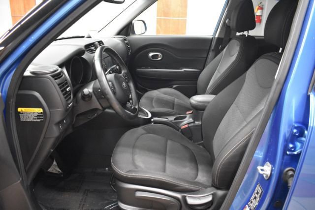 Used 2017 Kia Soul + w/ Designer's Package image 9