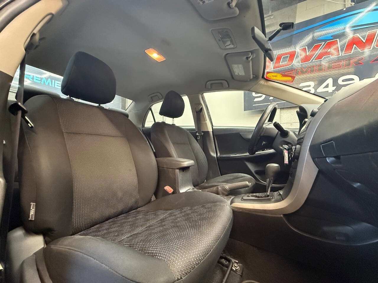 Used 2009 Toyota Corolla S FWD image 4