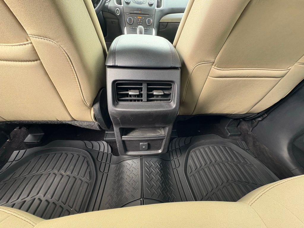 Used 2016 Ford Edge SEL w/ Class II Trailer Tow Package image 26