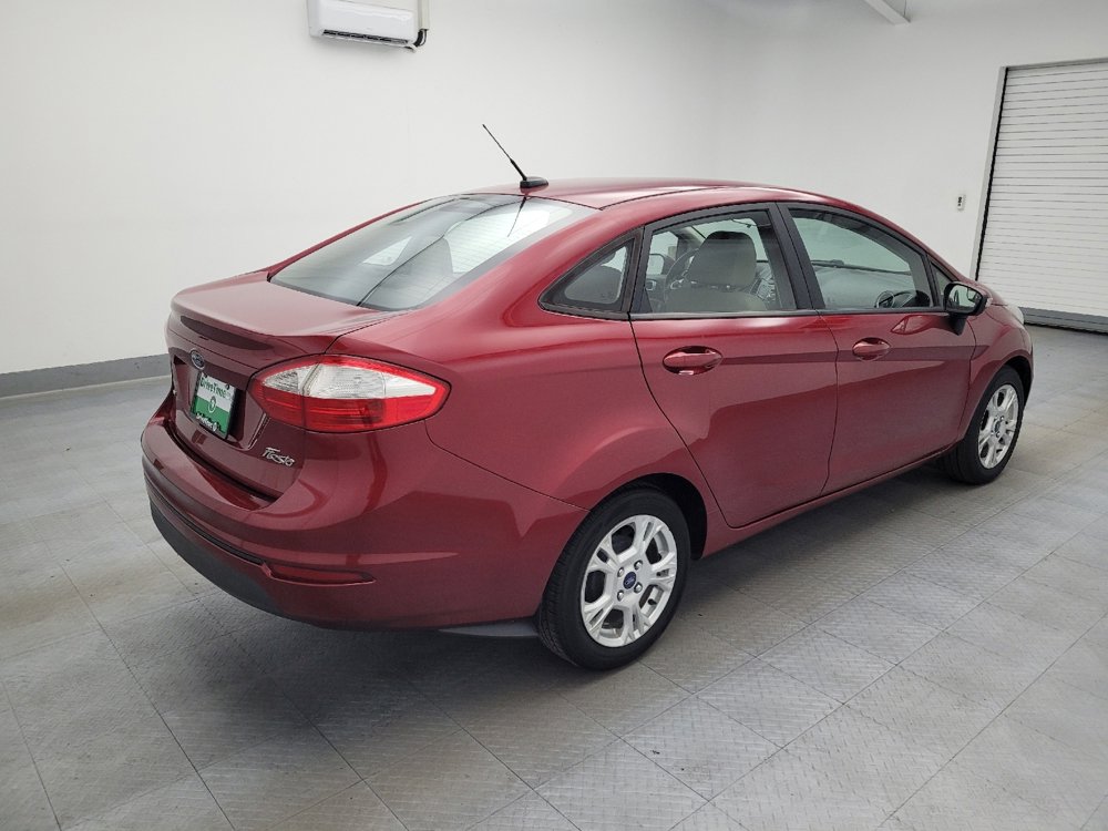 Used 2015 Ford Fiesta SE image 10