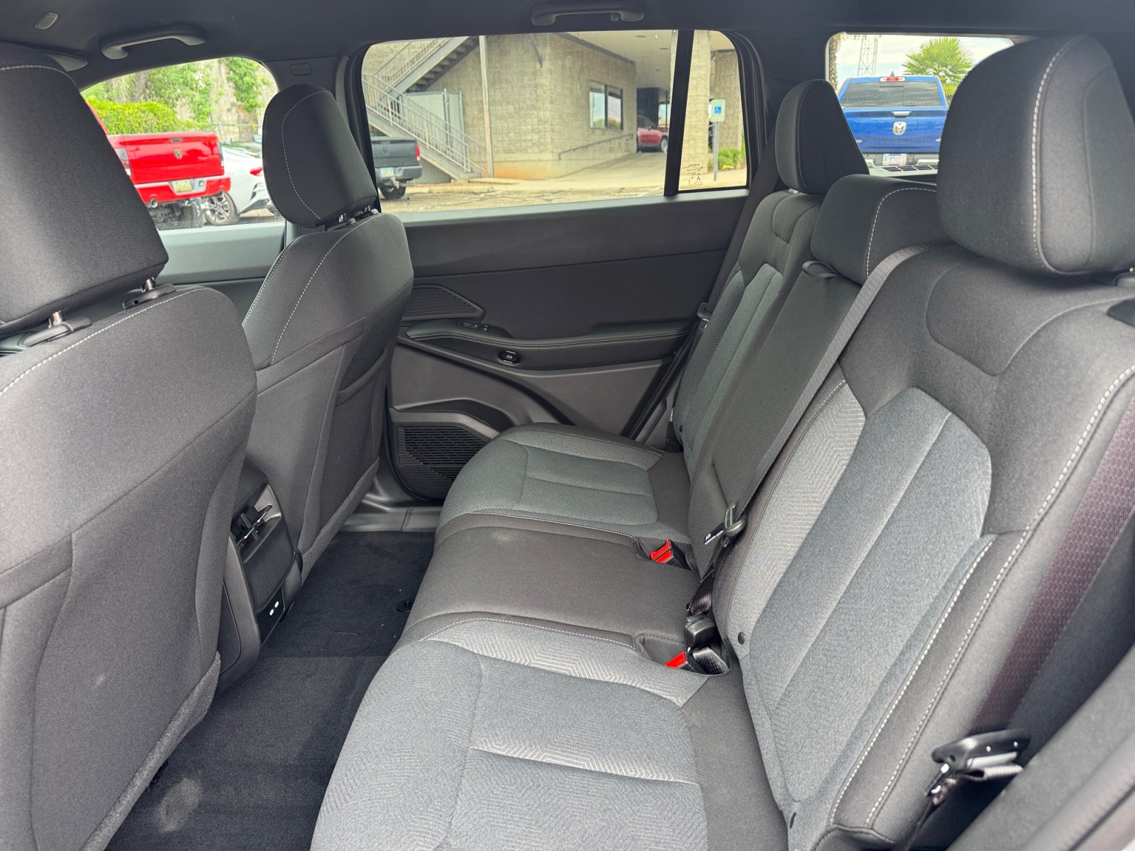 New 2026 Jeep Cherokee Laredo AWD/4WD image 17