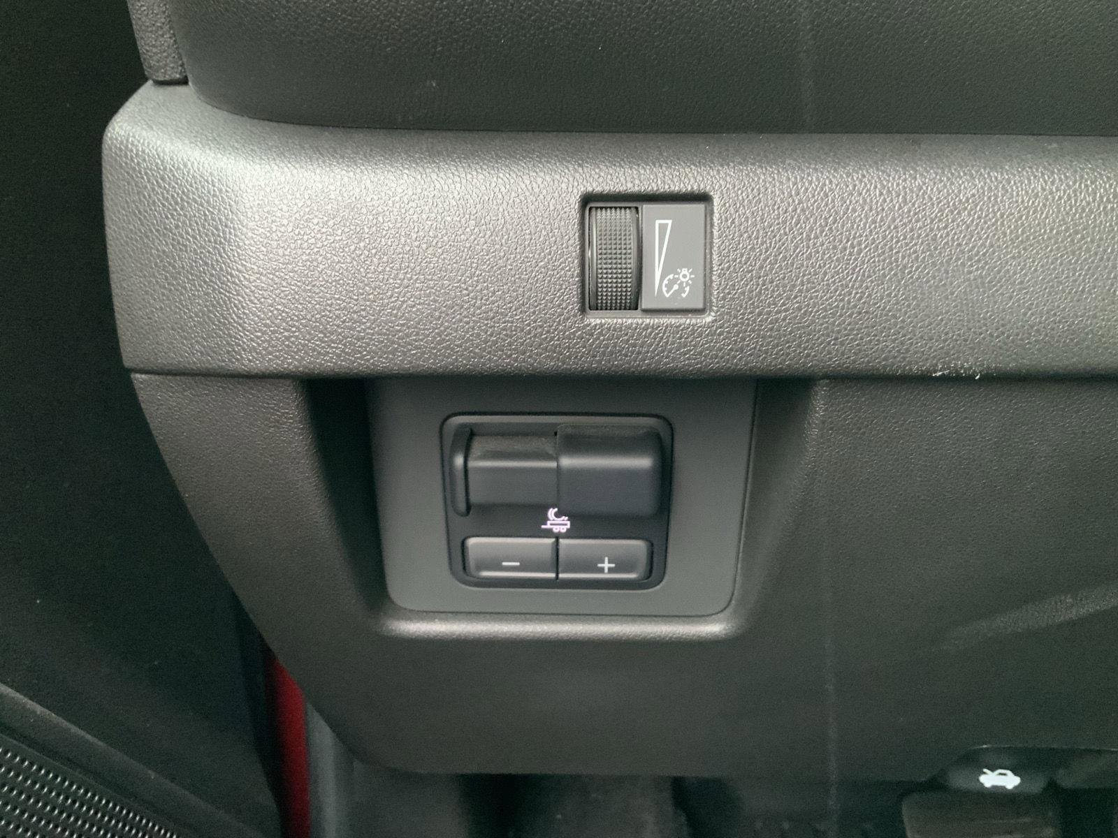 Used 2023 Chevrolet Colorado Trail Boss w/ LPO, Dark Essentials Package image 30