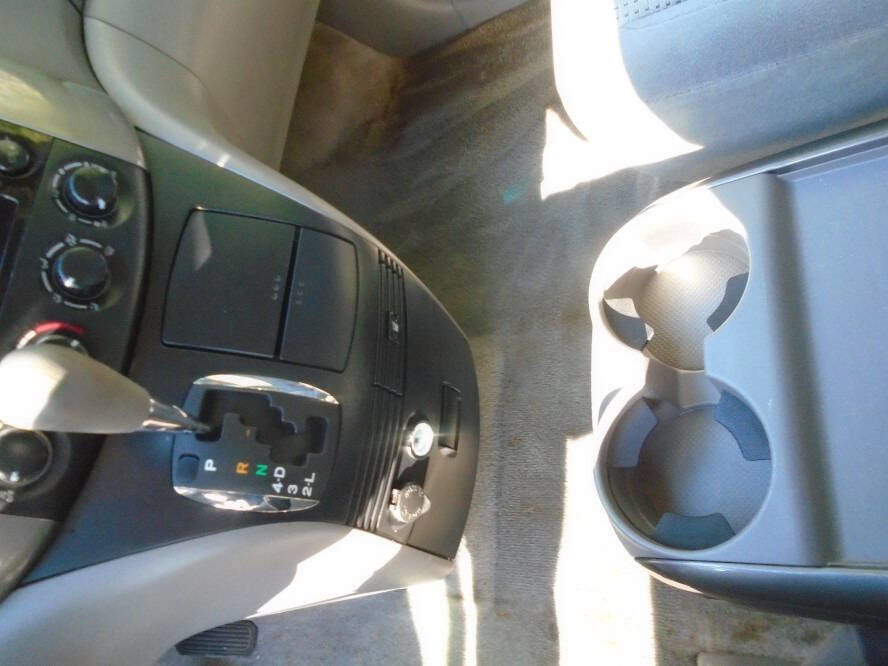 Used 2008 Toyota Sienna LE image 14