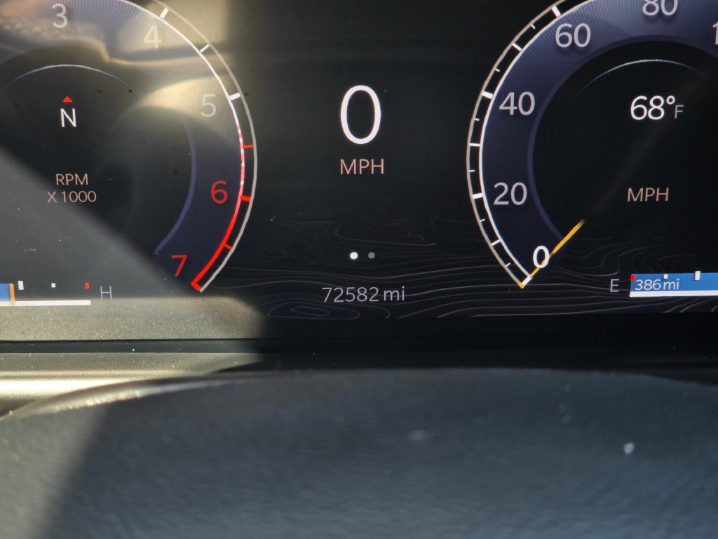 Used 2024 Jeep Wagoneer L Series II AWD/4WD image 27