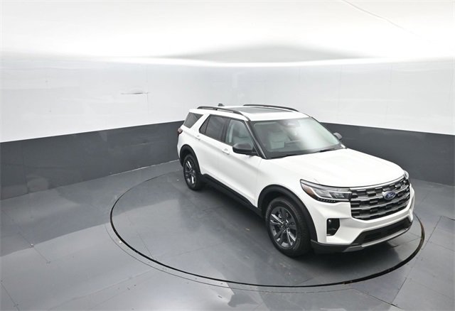 New 2026 Ford Explorer Active image 22