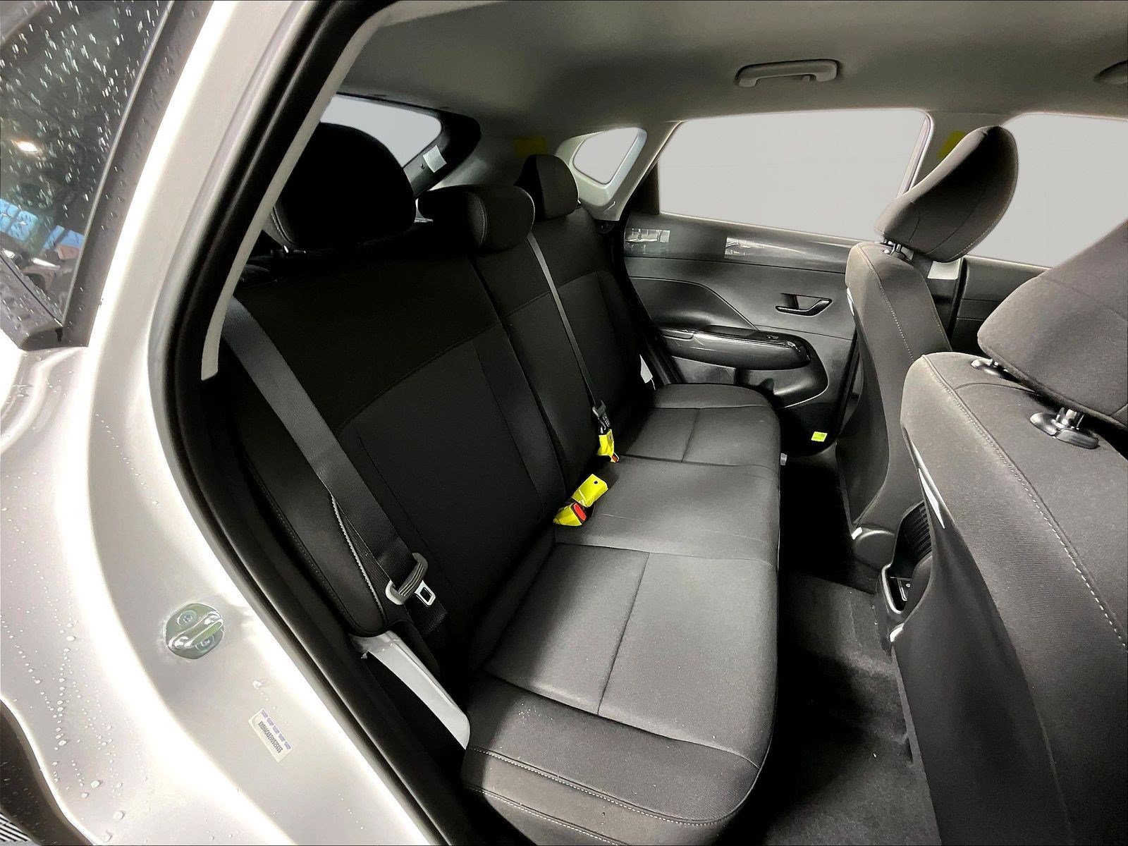 New 2027 Hyundai Kona SE AWD/4WD image 19