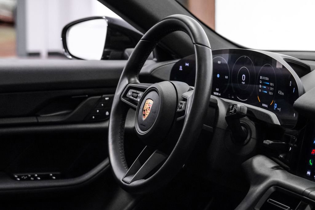 Used 2023 Porsche Taycan 4 Cross Turismo image 21