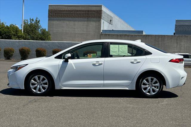 Certified 2023 Toyota Corolla LE FWD image 9
