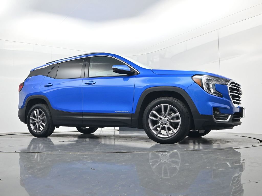 Used 2024 GMC Terrain SLT AWD/4WD image 42
