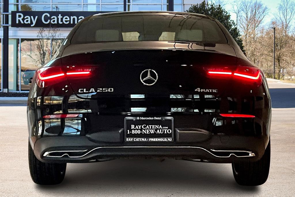 Certified 2025 Mercedes-Benz CLA 250 4MATIC image 4