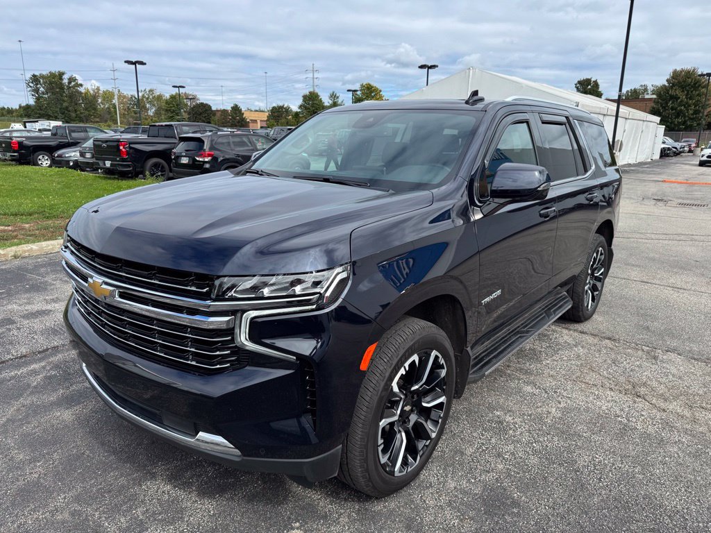 Certified 2024 Chevrolet Tahoe LT w/ LT Signature Package AWD/4WD image 3