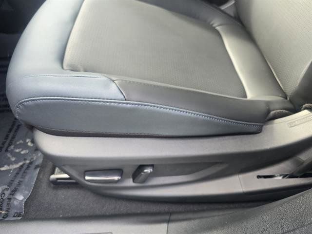 New 2026 Nissan Leaf SV+ w/ Floor Mat Package (SV+) image 17