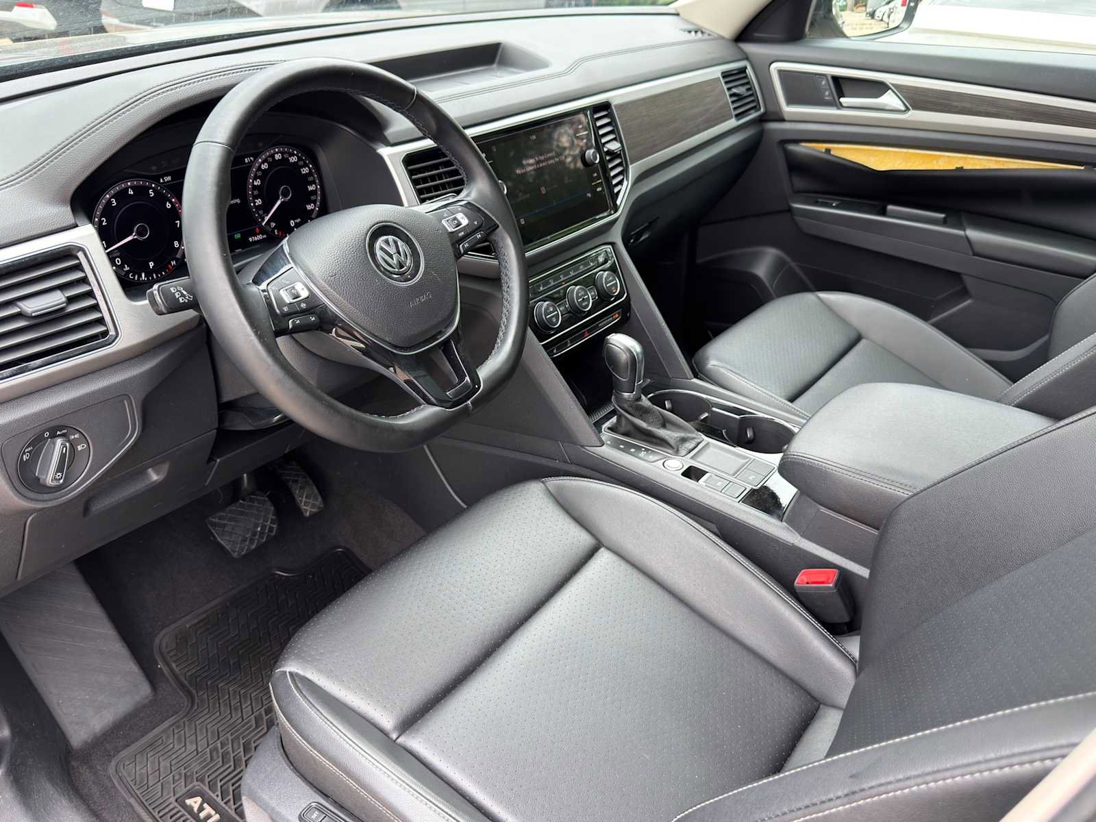 Used 2019 Volkswagen Atlas SEL FWD image 8