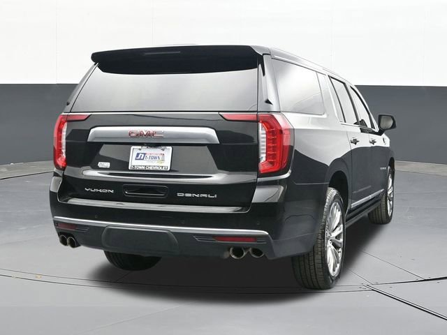 Used 2021 GMC Yukon XL Denali w/ Denali Premium Package image 13