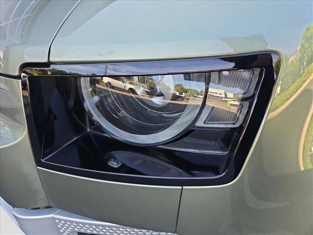 Certified 2022 Land Rover Defender 110 S image 28