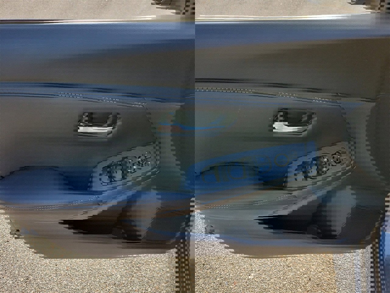 Used 2024 Nissan Sentra SV image 13