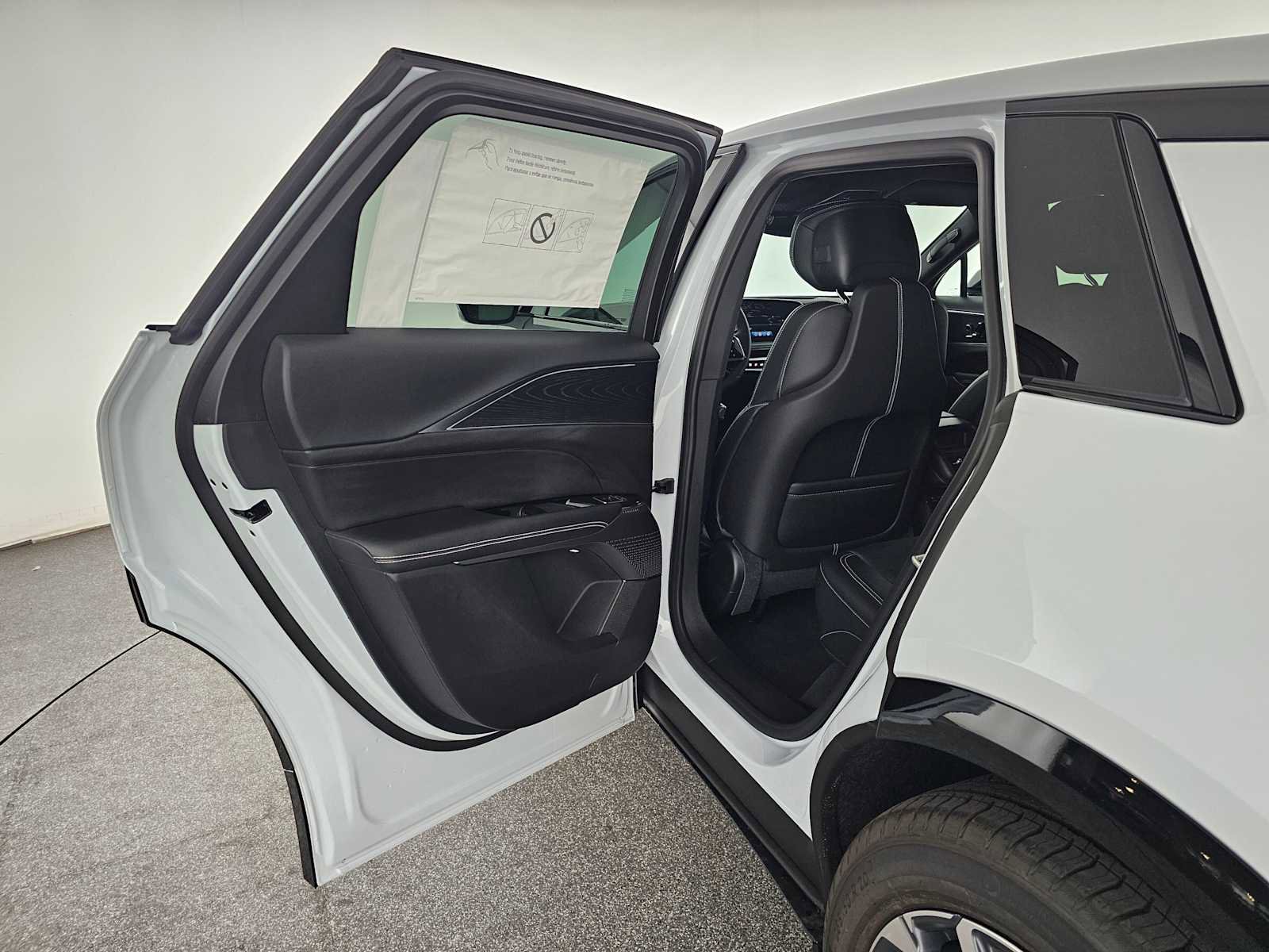 New 2026 Cadillac Lyriq Sport image 15