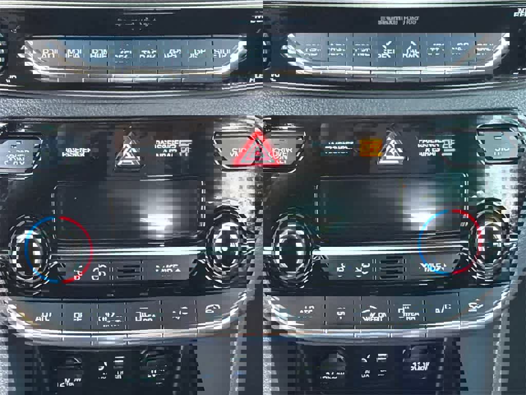 Used 2017 Hyundai Ioniq SEL w/ Tech Package 02 image 29