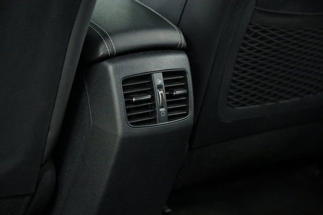 Used 2022 Kia Niro EX image 33