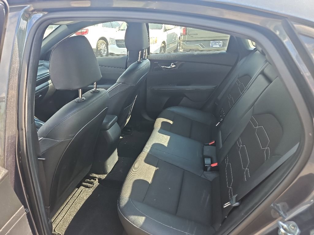 Used 2020 Kia Forte GT-Line w/ GT-Line Premium Package FWD image 15