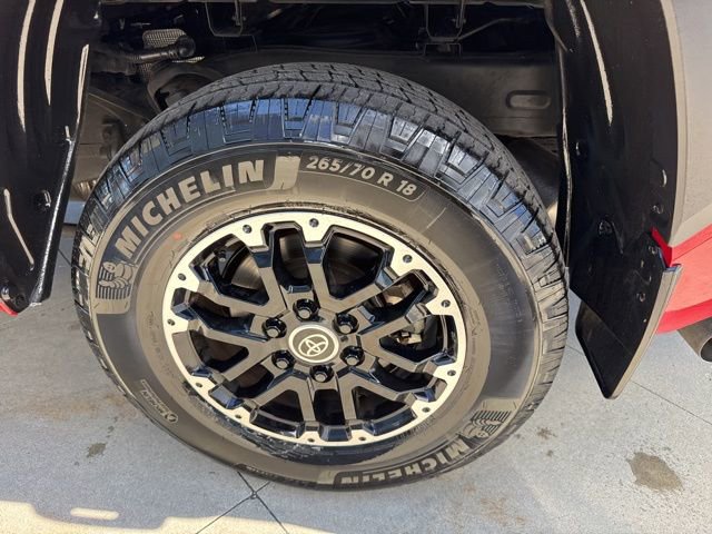Used 2022 Toyota Tundra SR5 w/ TRD Off-Road Package image 13