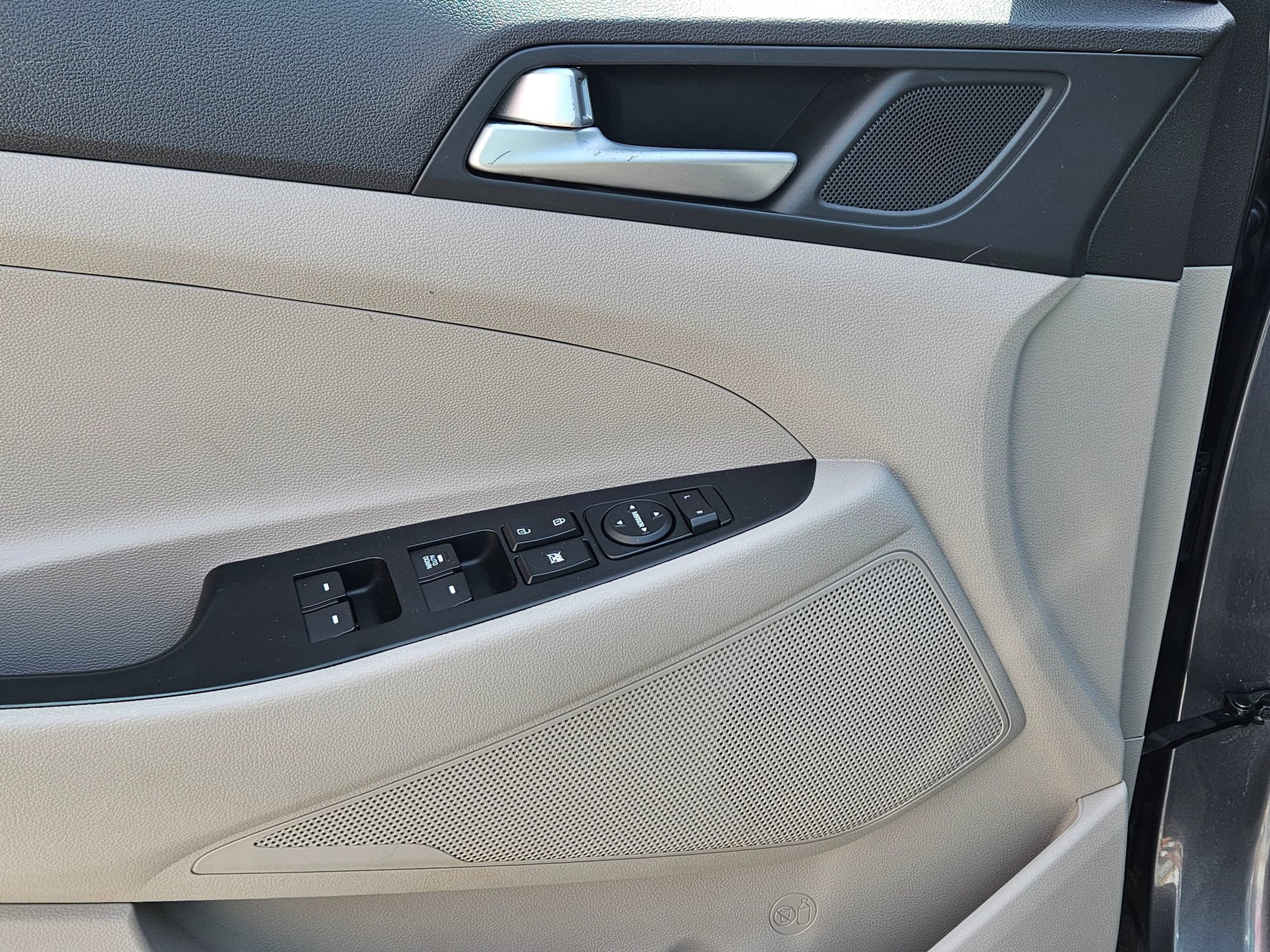 Used 2021 Hyundai Tucson SE FWD image 17